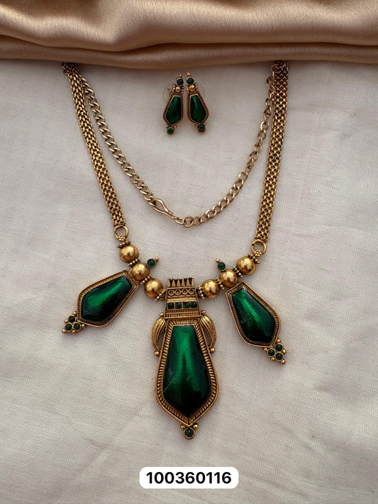 3-Pendant Palakka Necklace Set with Earrings