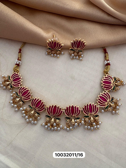 Lotus Necklace – Matte Gold Finish