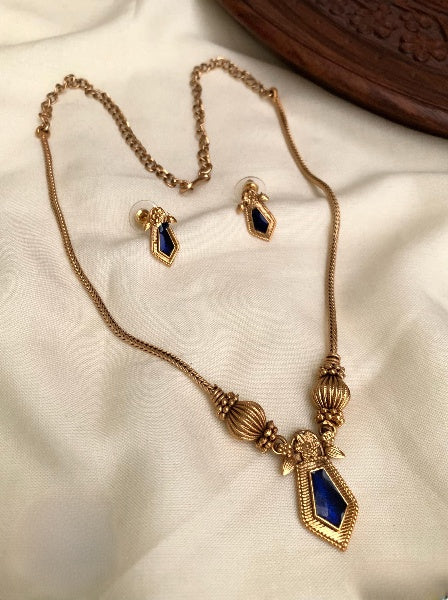 Palakka Pendant Set – Matte Gold Finish