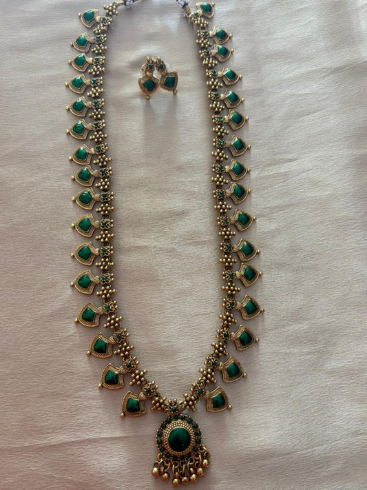 Palakka long neck set