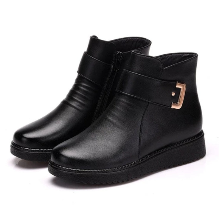 Ladies Boots