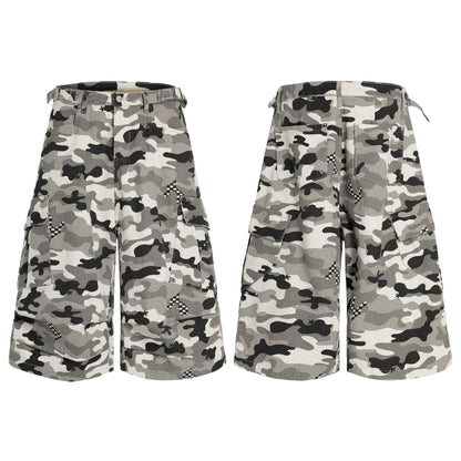 Retro Camouflage Loose Cropped Workwear Shorts