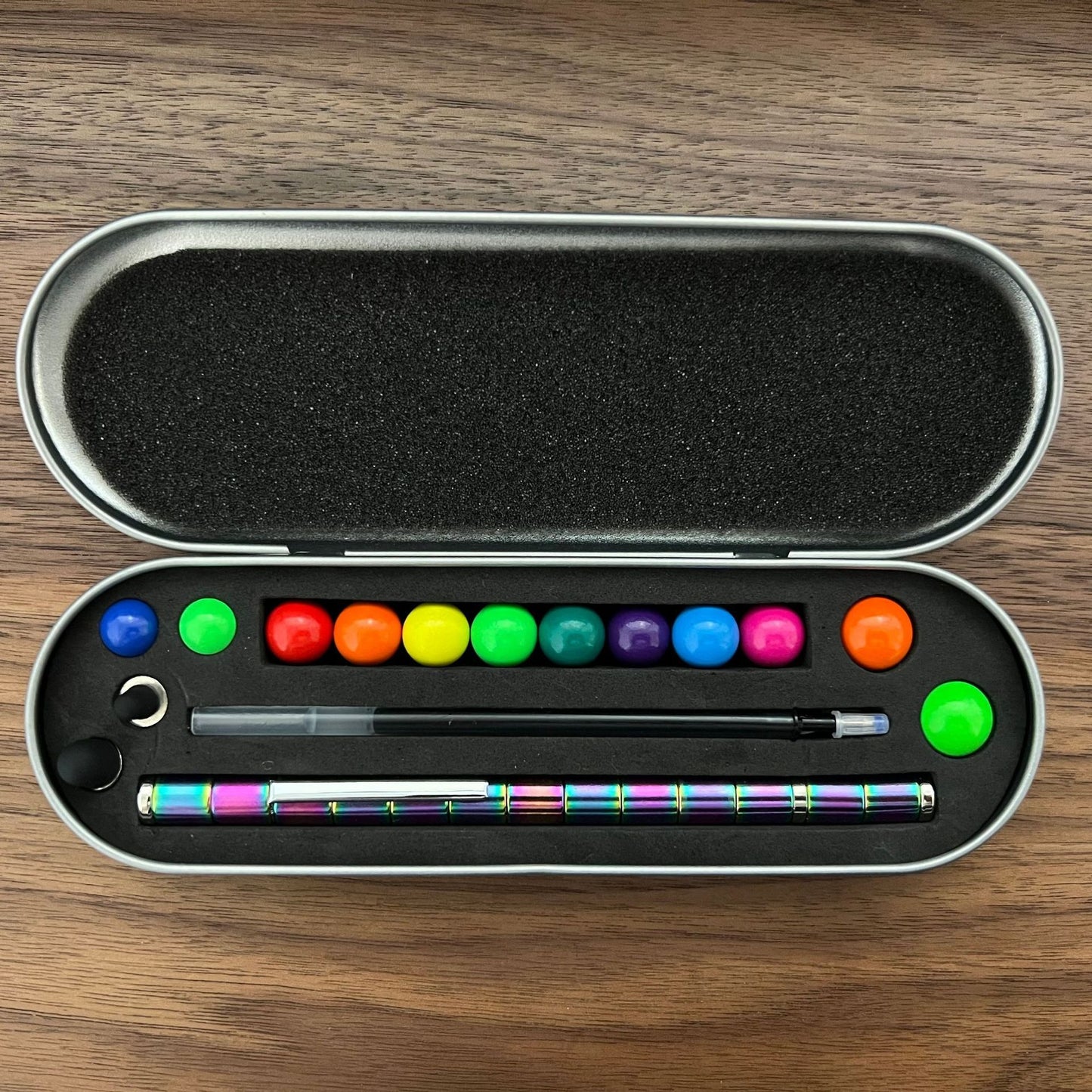 Two-Color Model Magnet Pen Color Ball Magnetic Pen Decompression Pen Magnetic Pole Decompression Pen Game Children's Toys