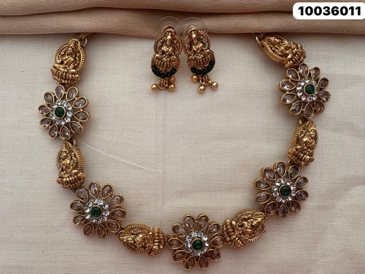 Women's Necklaces – Sleek, Non-Gold Designs