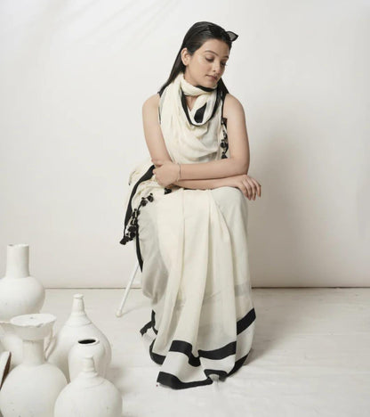 Exclusive Collection – Pure Mulmul Cotton Saree with Original Velvet Skirt Border