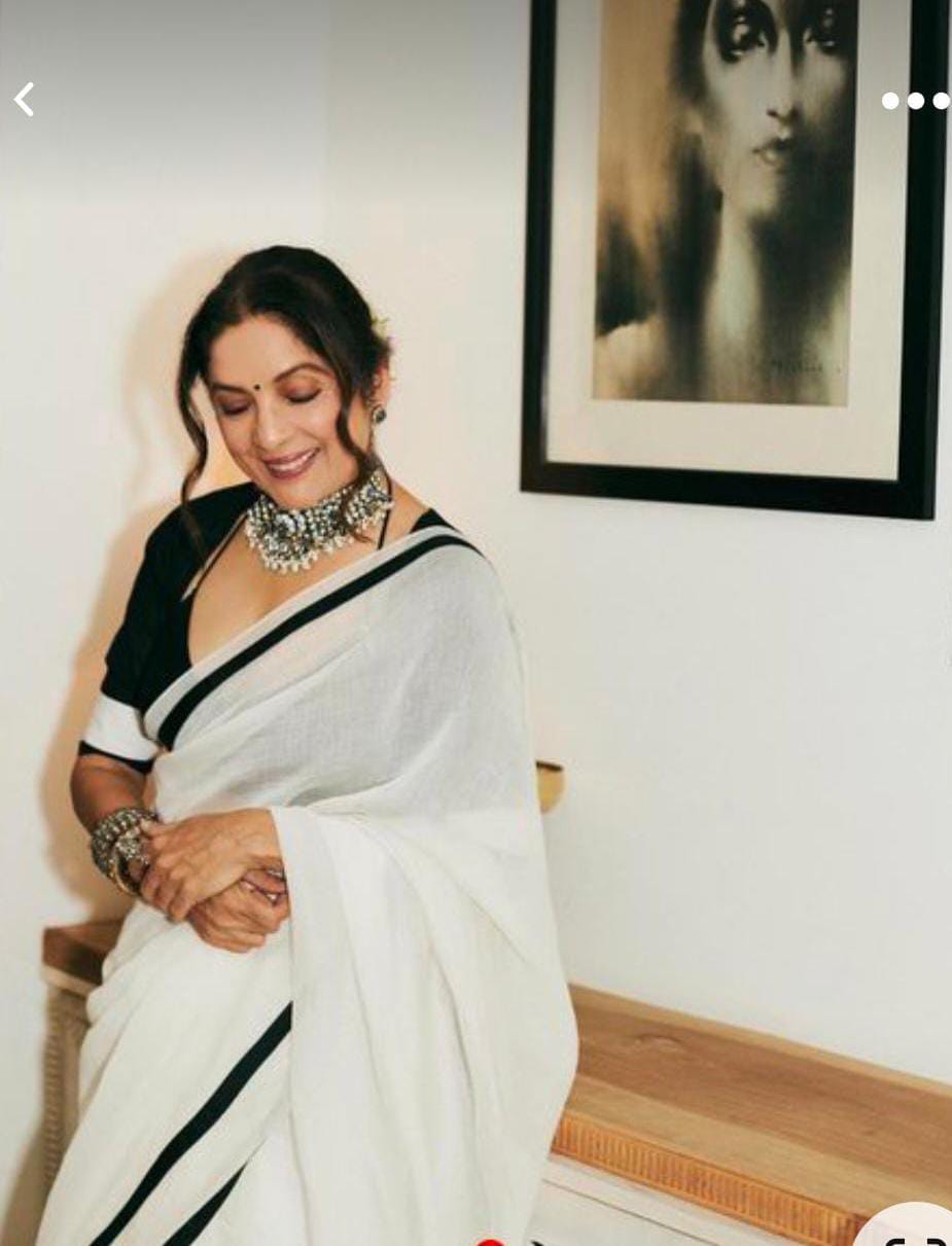 Exclusive Collection – Pure Mulmul Cotton Saree with Original Velvet Skirt Border