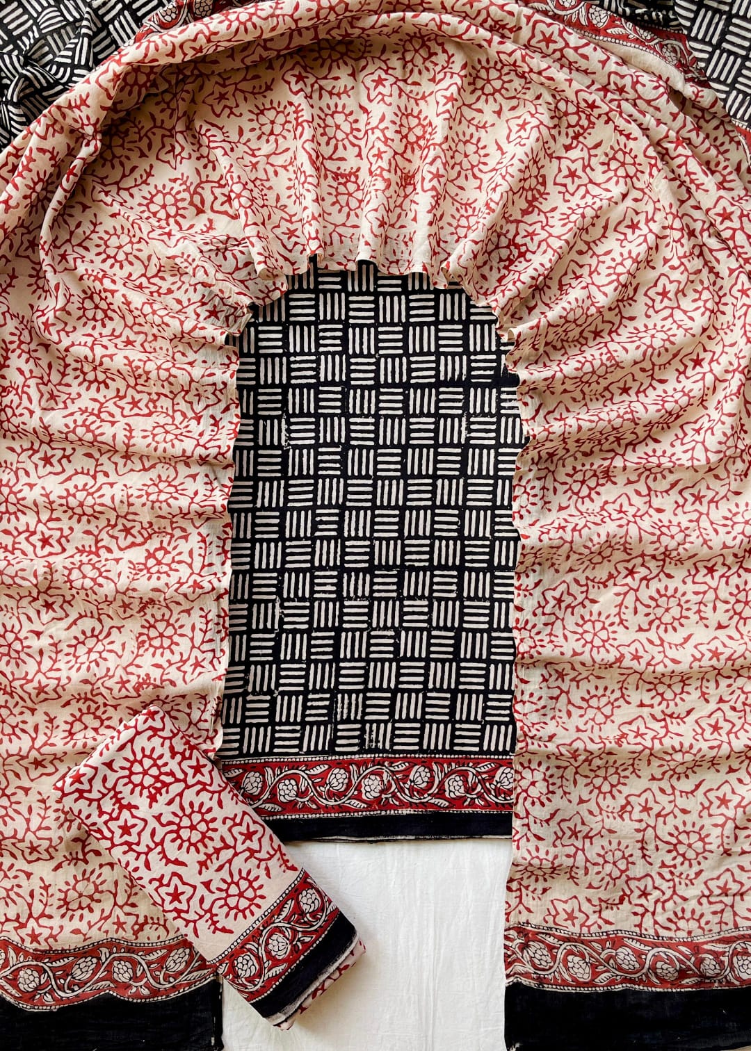 Hand Block Printed Cotton Suit Set (3-Piece)