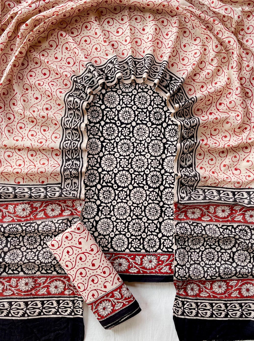 Hand Block Printed Cotton Suit Set (3-Piece)