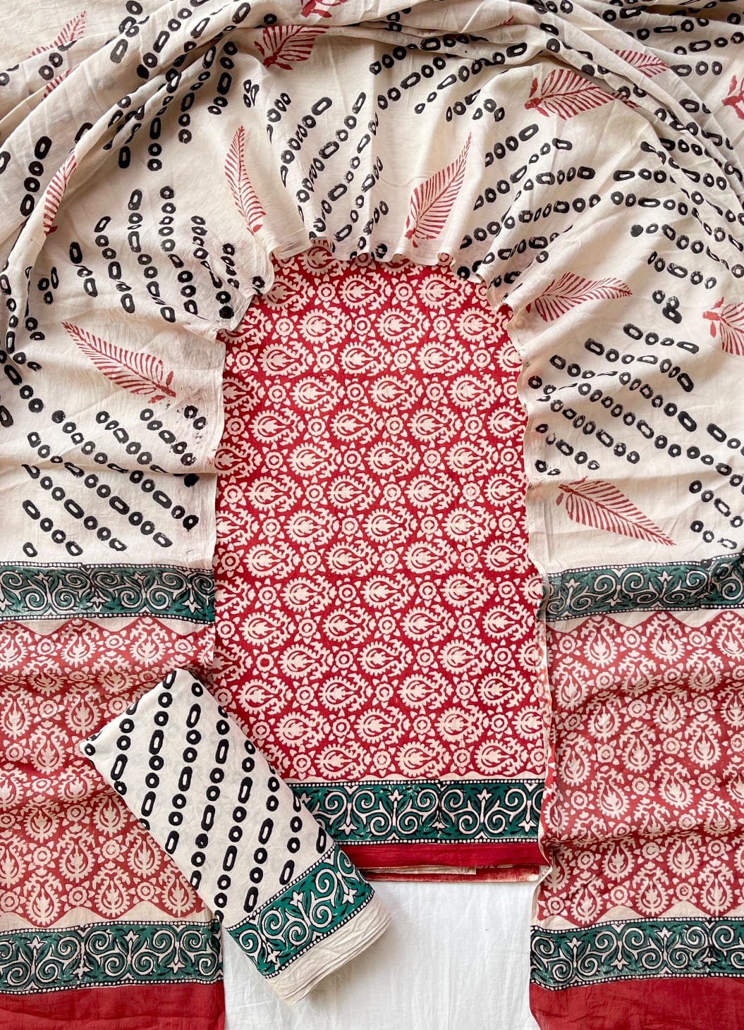 Hand Block Printed Cotton Suit Set (3-Piece)