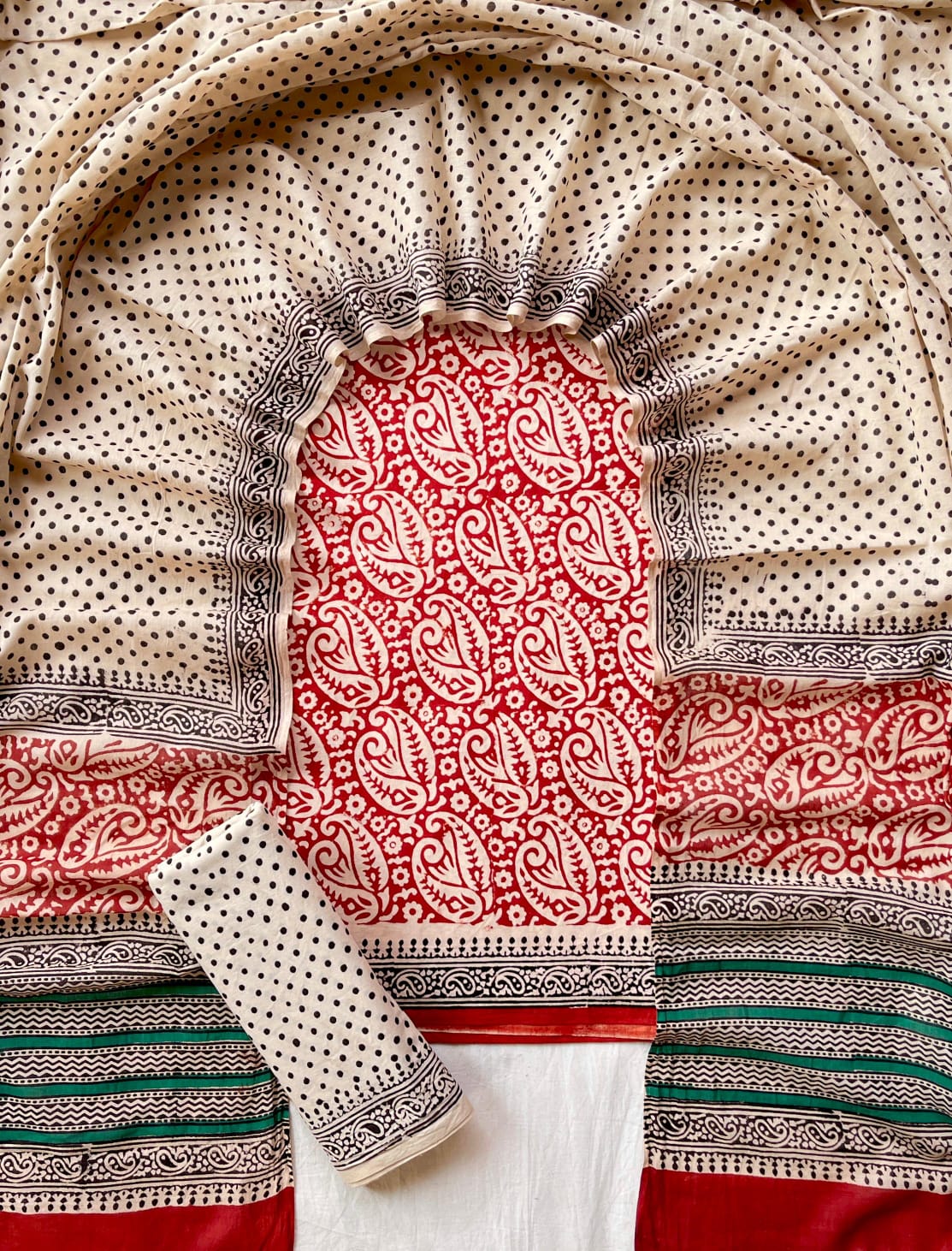 Hand Block Printed Cotton Suit Set (3-Piece)