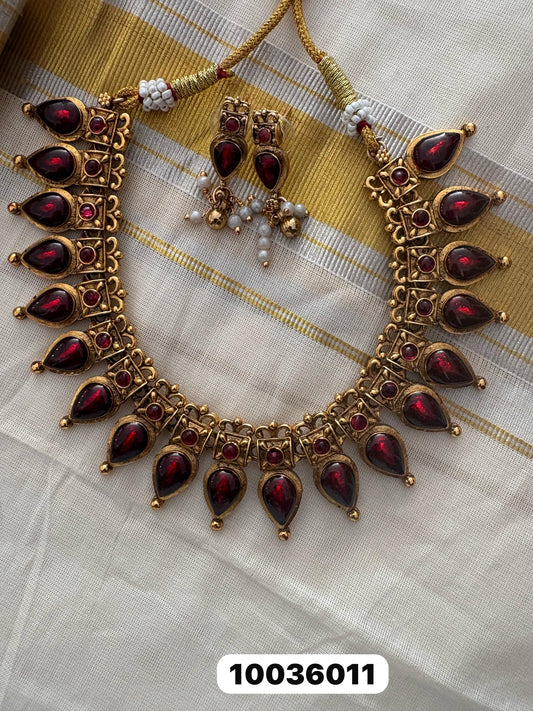 Aarcha necklace