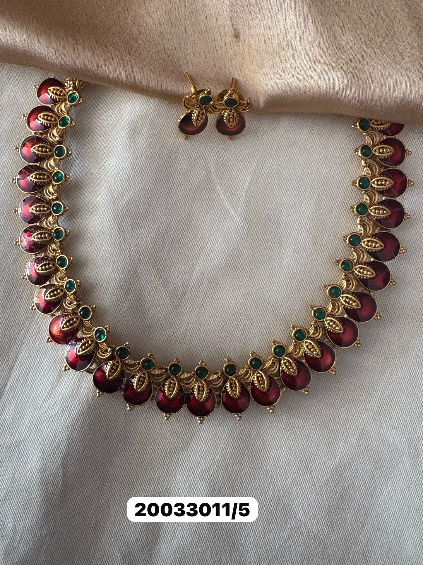 Vedhanandha Necklace – Matte Gold Finish